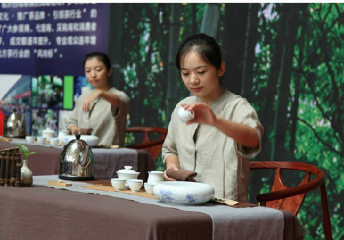 2015厦门茶博会，三千茶农彰显品牌茶企的国际化魅力